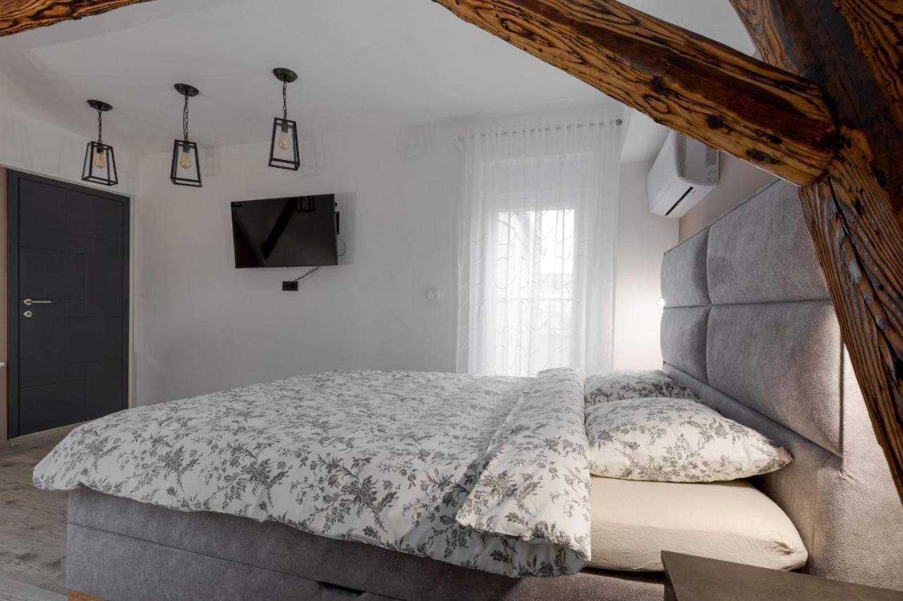 Apartman Downtown Dl Загреб Екстериор снимка