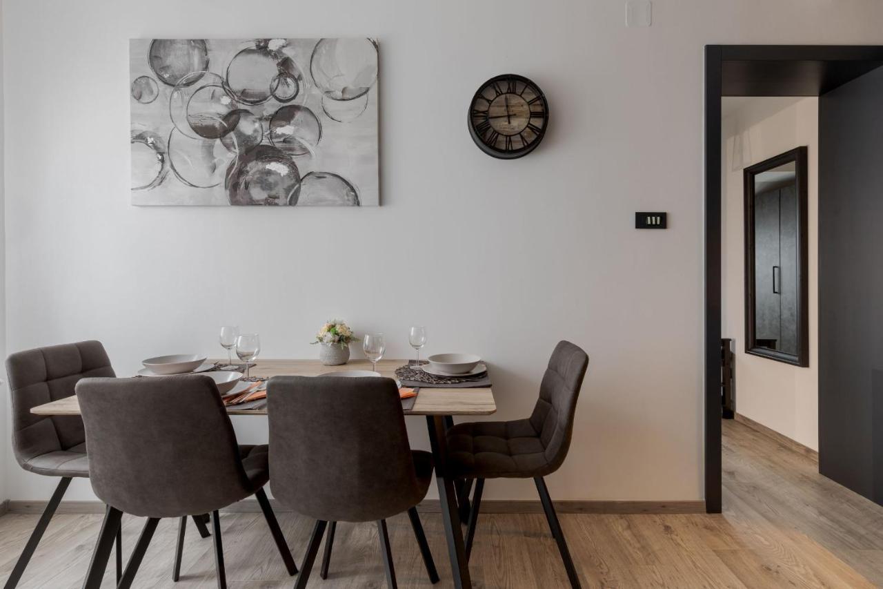 Apartman Downtown Dl Загреб Екстериор снимка