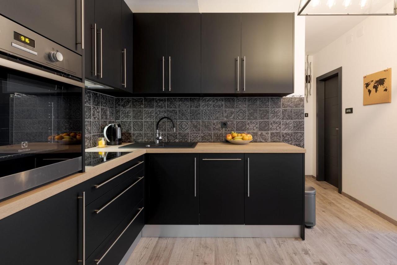 Apartman Downtown Dl Загреб Екстериор снимка