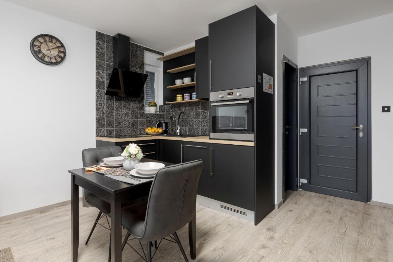 Apartman Downtown Dl Загреб Екстериор снимка