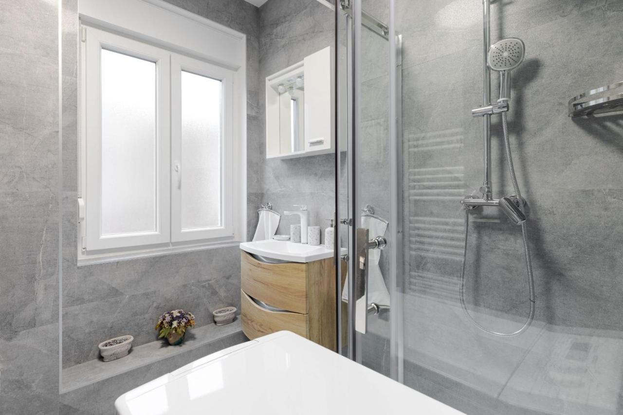 Apartman Downtown Dl Загреб Екстериор снимка